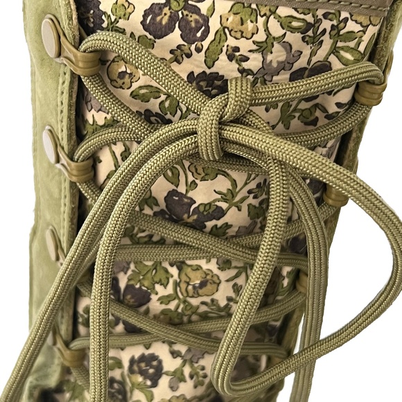 Nike Field Boots Floral Size 9.5 Green 476684-300 Trainers 8" Tall - Picture 6 of 10